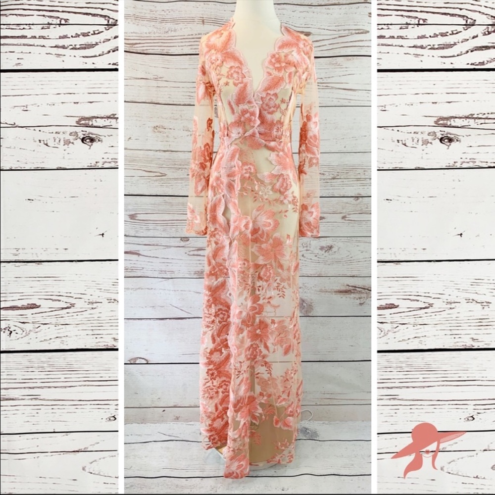 24k Pink Lace Dress w matching mask